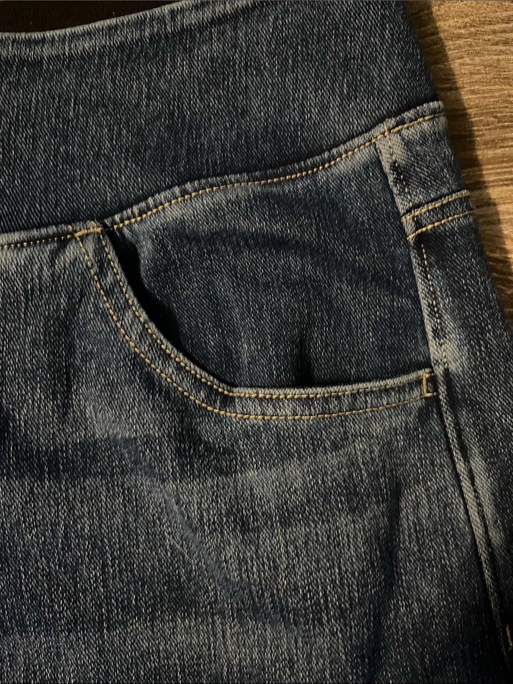 HALARA Dark Blue Wide-Leg Jeans with Stretch Waistband Medium Petite - Picture 4 of 7